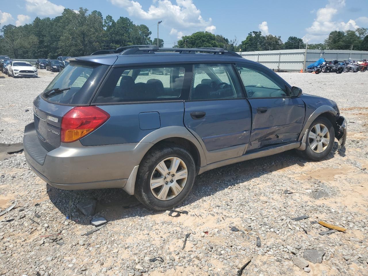 2005 Subaru Legacy Outback 2.5I - Фото 3