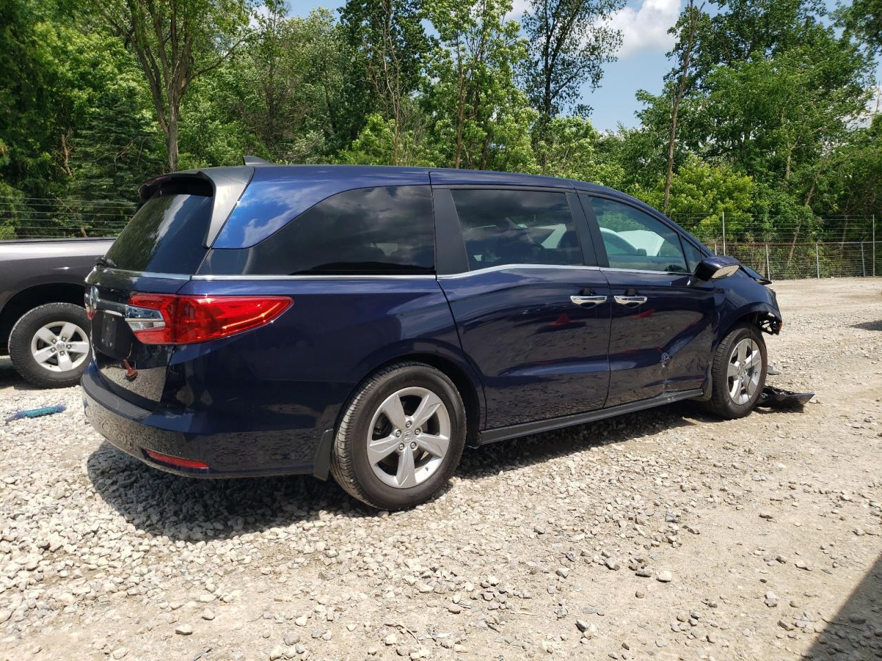 2019 Honda Odyssey Exl - Image 3