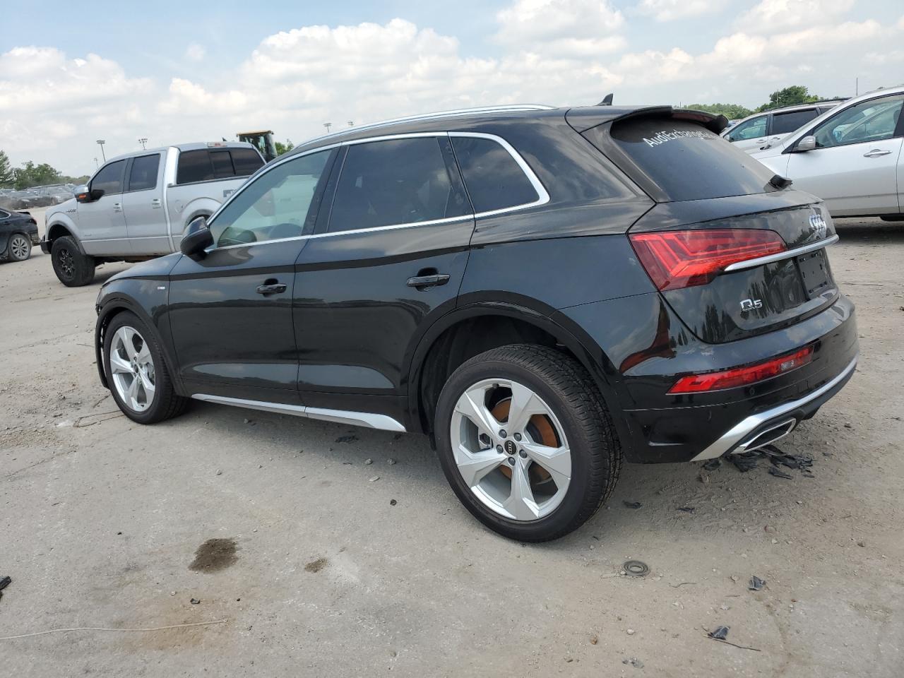 2025 Audi Q5 Premium Plus 45 - Фото 2