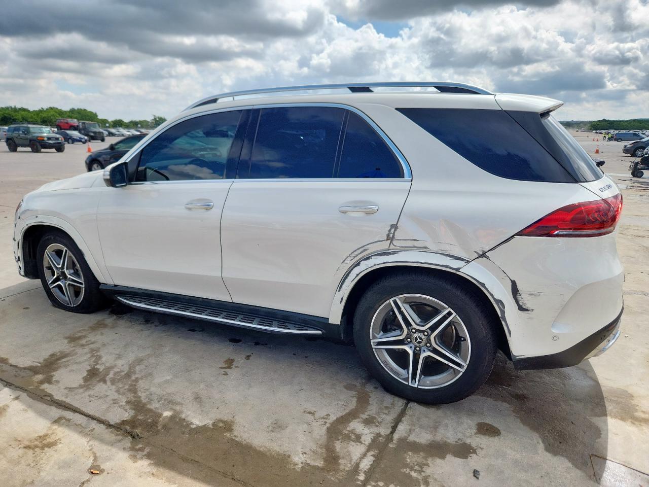 2022 Mercedes-Benz Gle 350 - Image 2