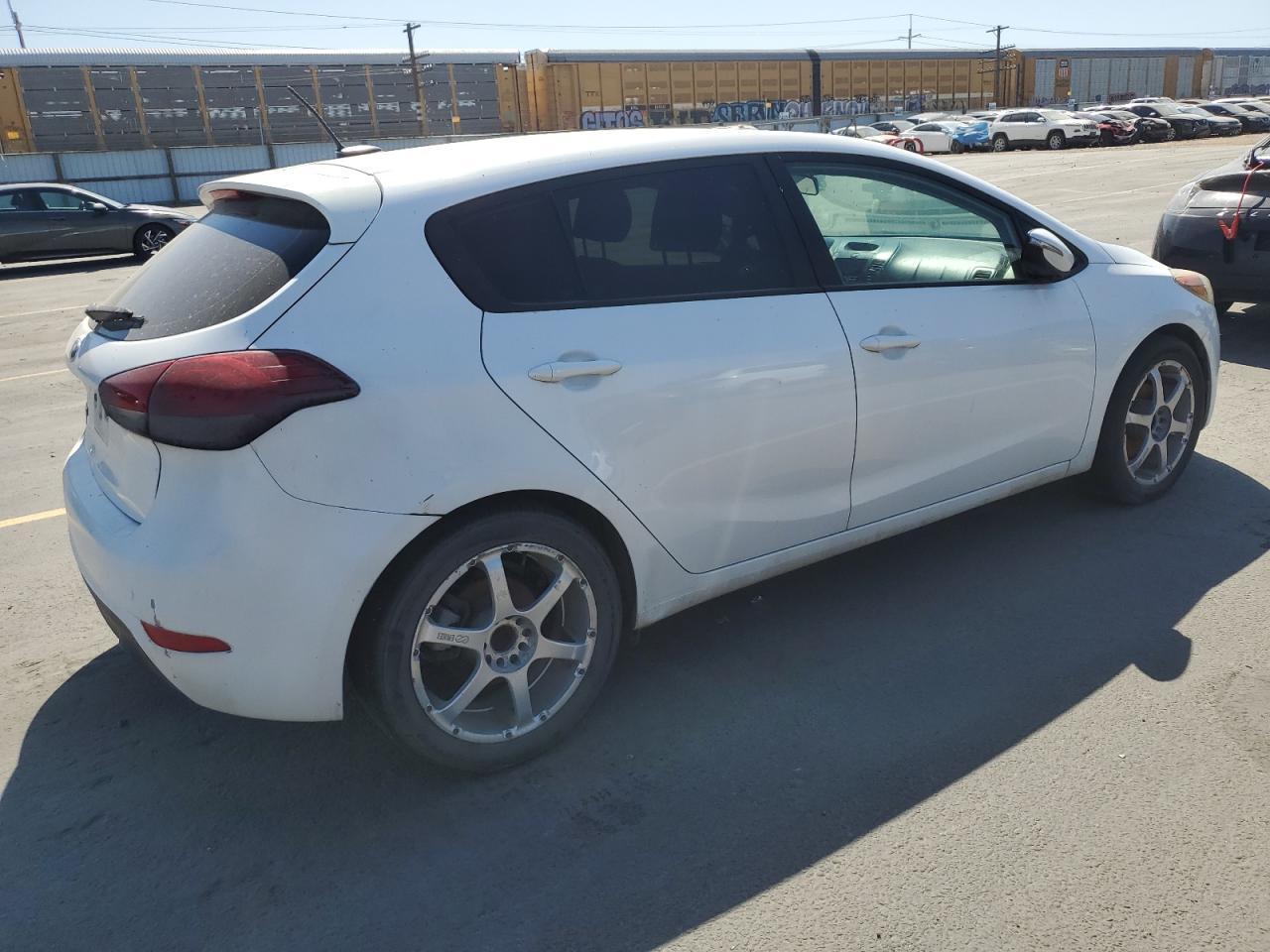 2016 Kia Forte Lx - Фото 3