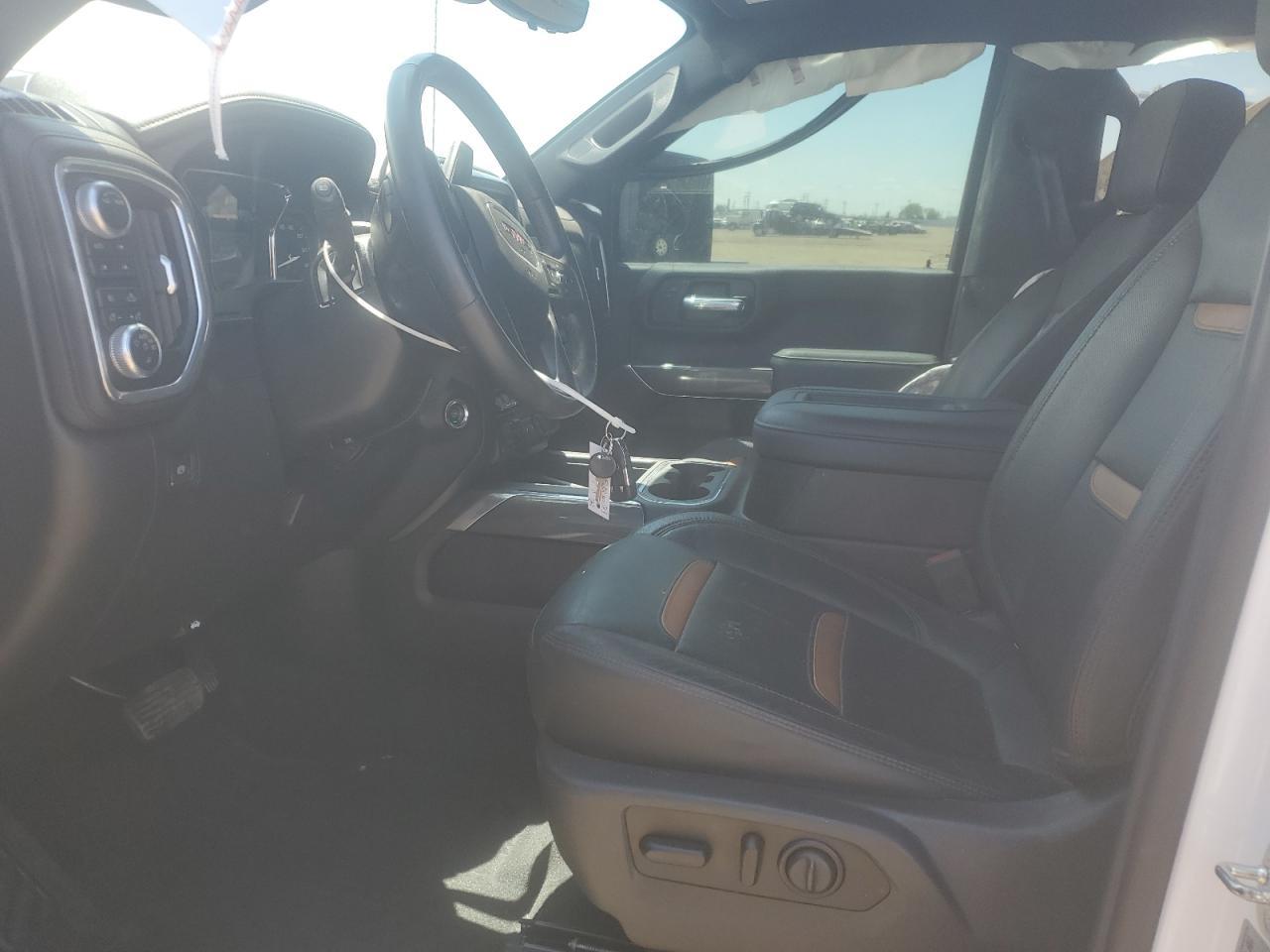 2020 GMC Sierra K2500 At4 - Фото 7