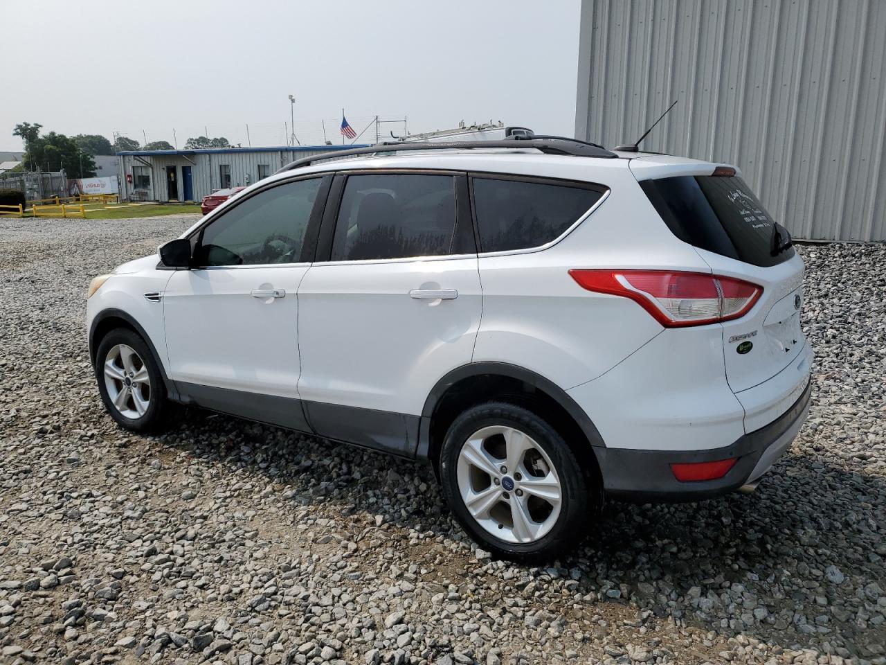 2014 Ford Escape Se - Фото 2