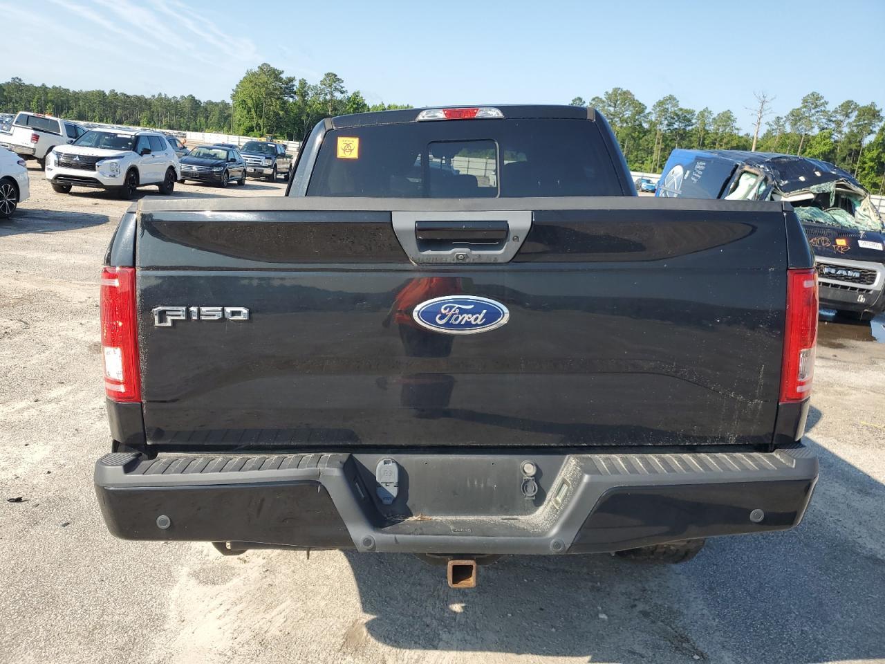 2017 Ford F150 Supercrew - Image 6