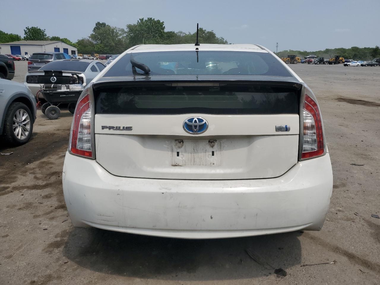 2014 Toyota Prius - Фото 6