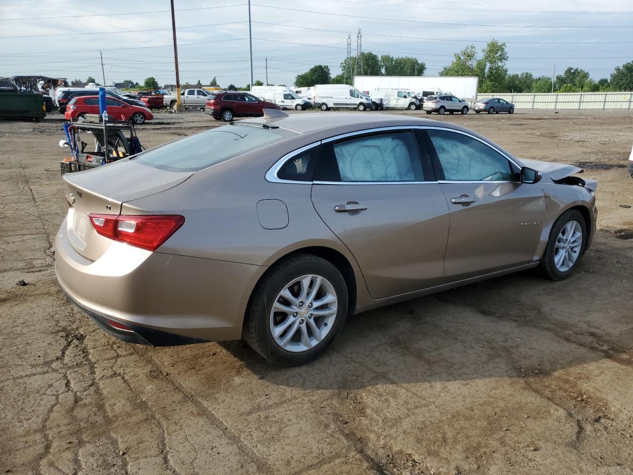 2018 Chevrolet Malibu Lt - Фото 3