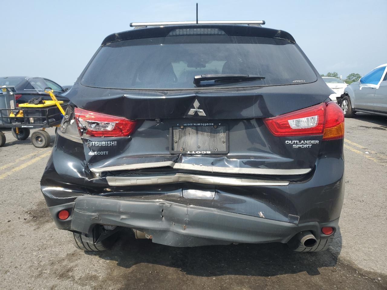 2015 Mitsubishi Outlander Sport Se - Image 6