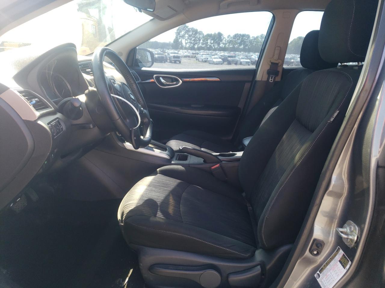 2019 Nissan Sentra S - Фото 7