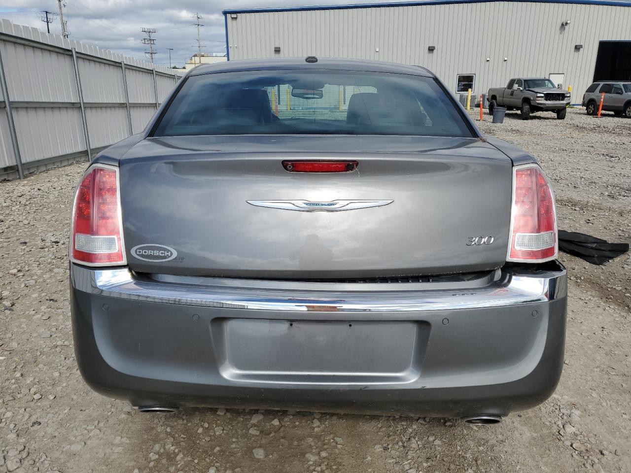 2012 Chrysler 300 Limited - Фото 6