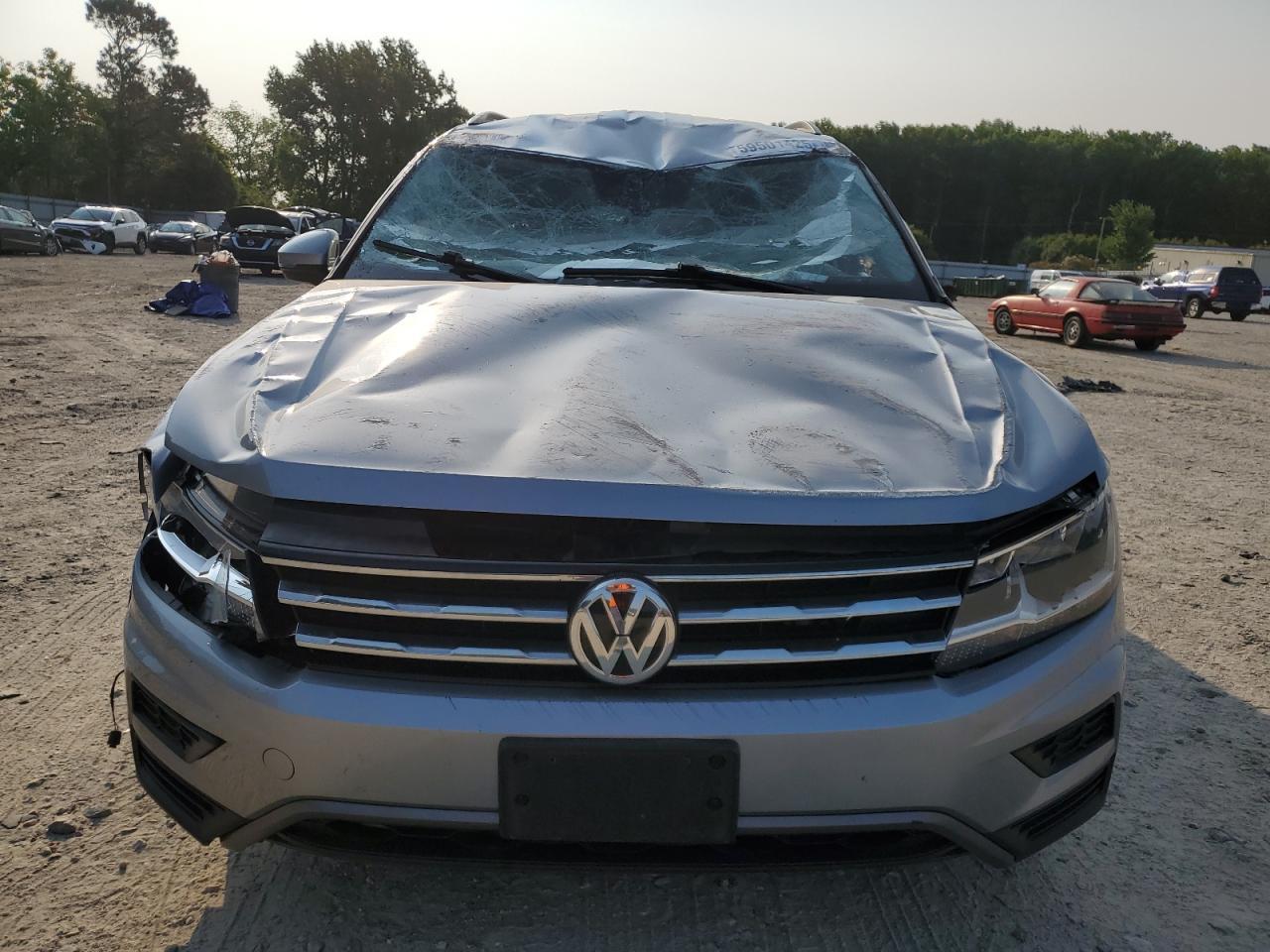 2021 Volkswagen Tiguan Se - Фото 5