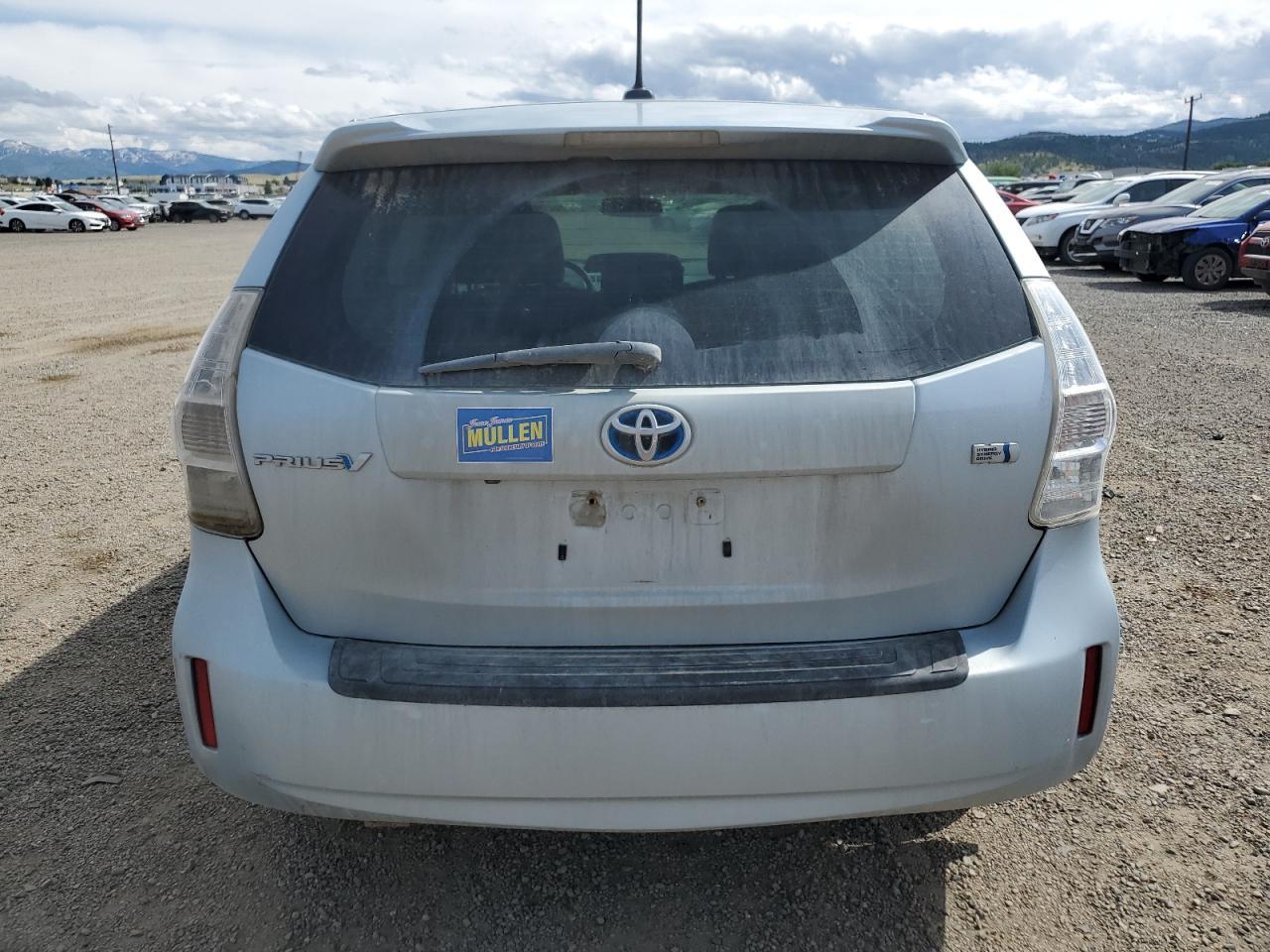 2014 Toyota Prius V - Фото 6