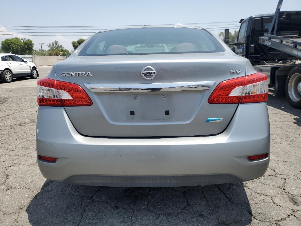 2014 Nissan Sentra S - Фото 6