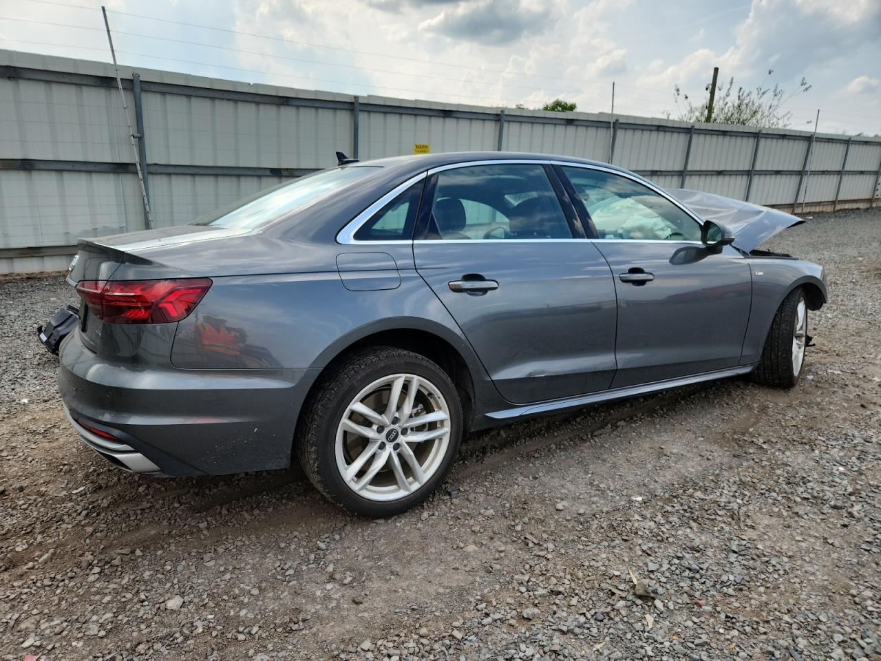 2024 Audi A4 Premium 45 - Фото 3