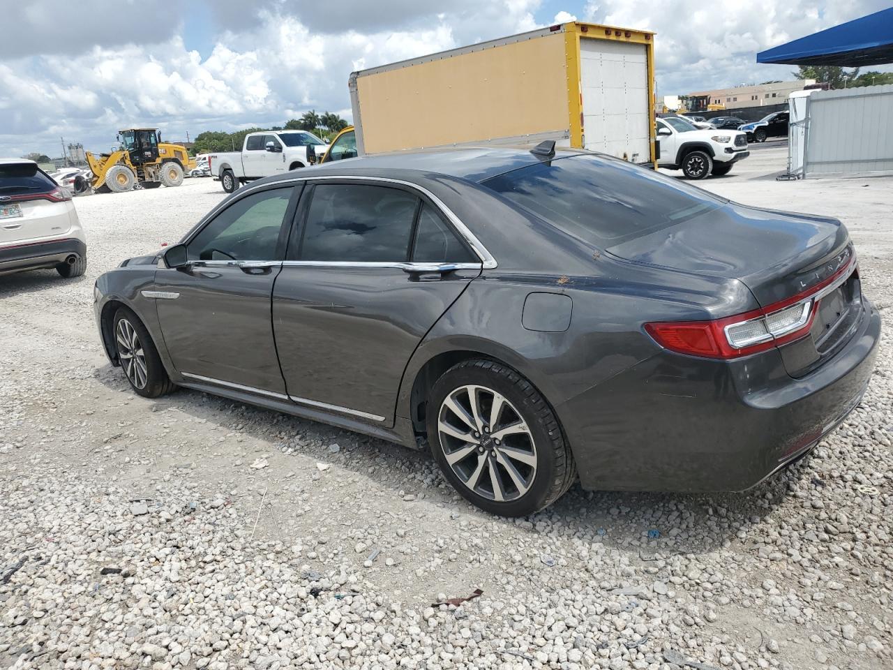 2020 Lincoln Continental - Фото 2