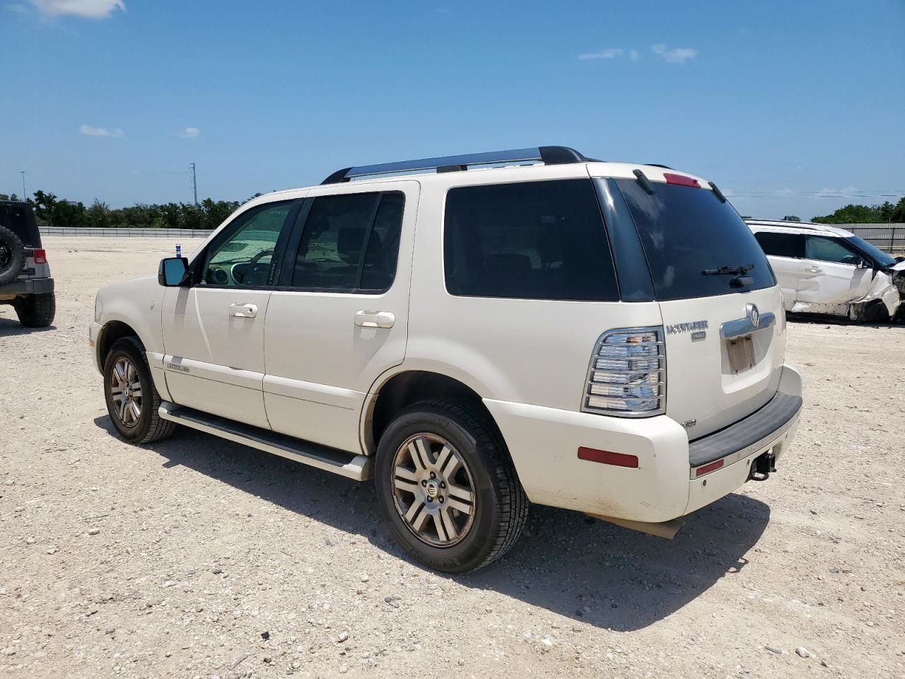 2007 Mercury Mountaineer Premier - Image 2
