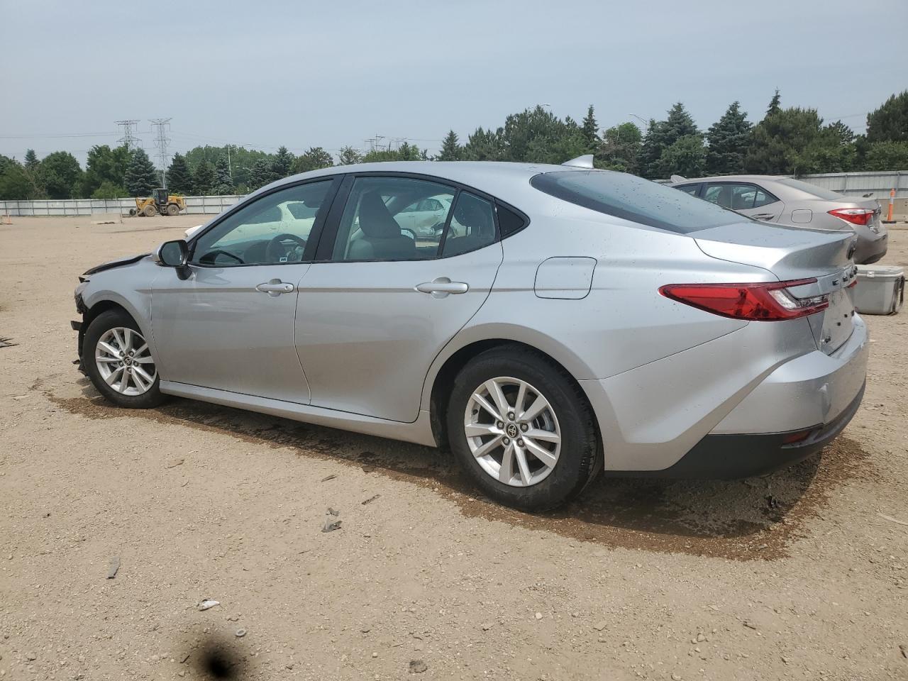 2025 Toyota Camry Xse - Image 2