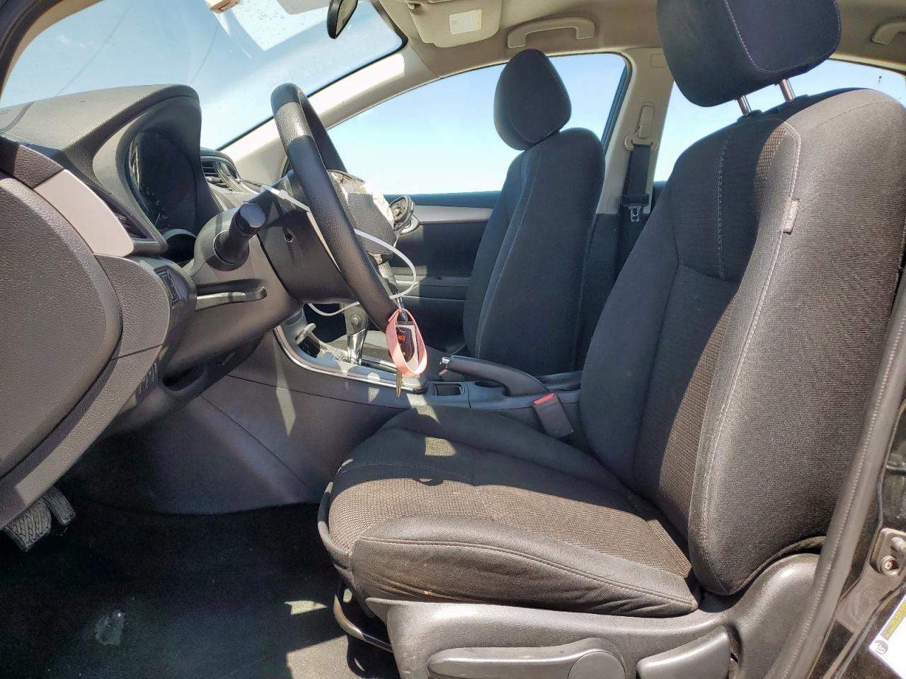 2014 Nissan Sentra S - Фото 7