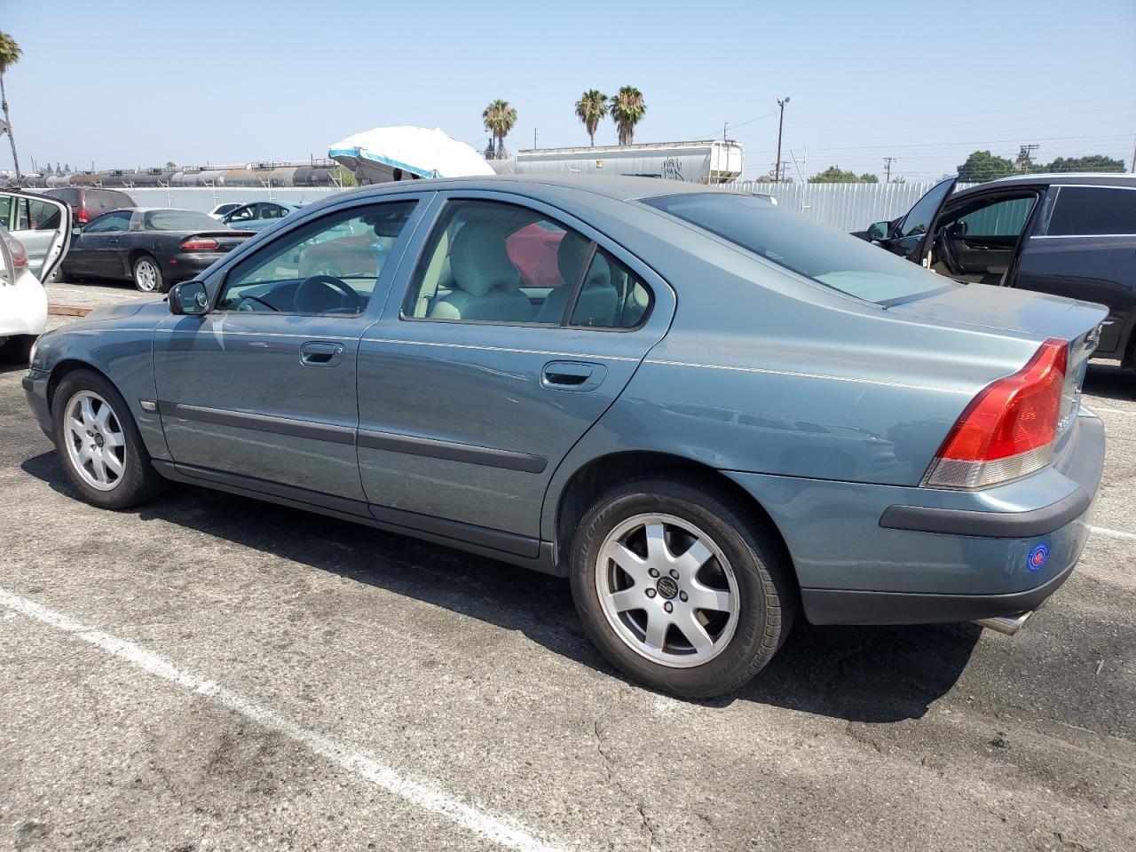 2004 Volvo S60 2.5T - Фото 2