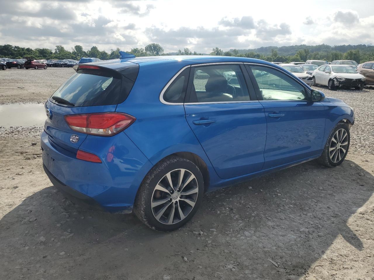 2018 Hyundai Elantra Gt - Фото 3