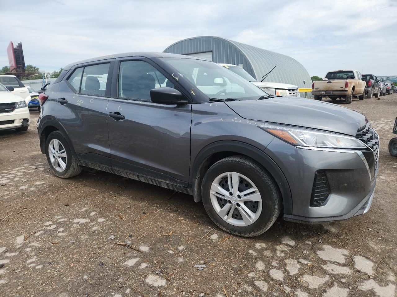 2024 Nissan Kicks S - Image 4