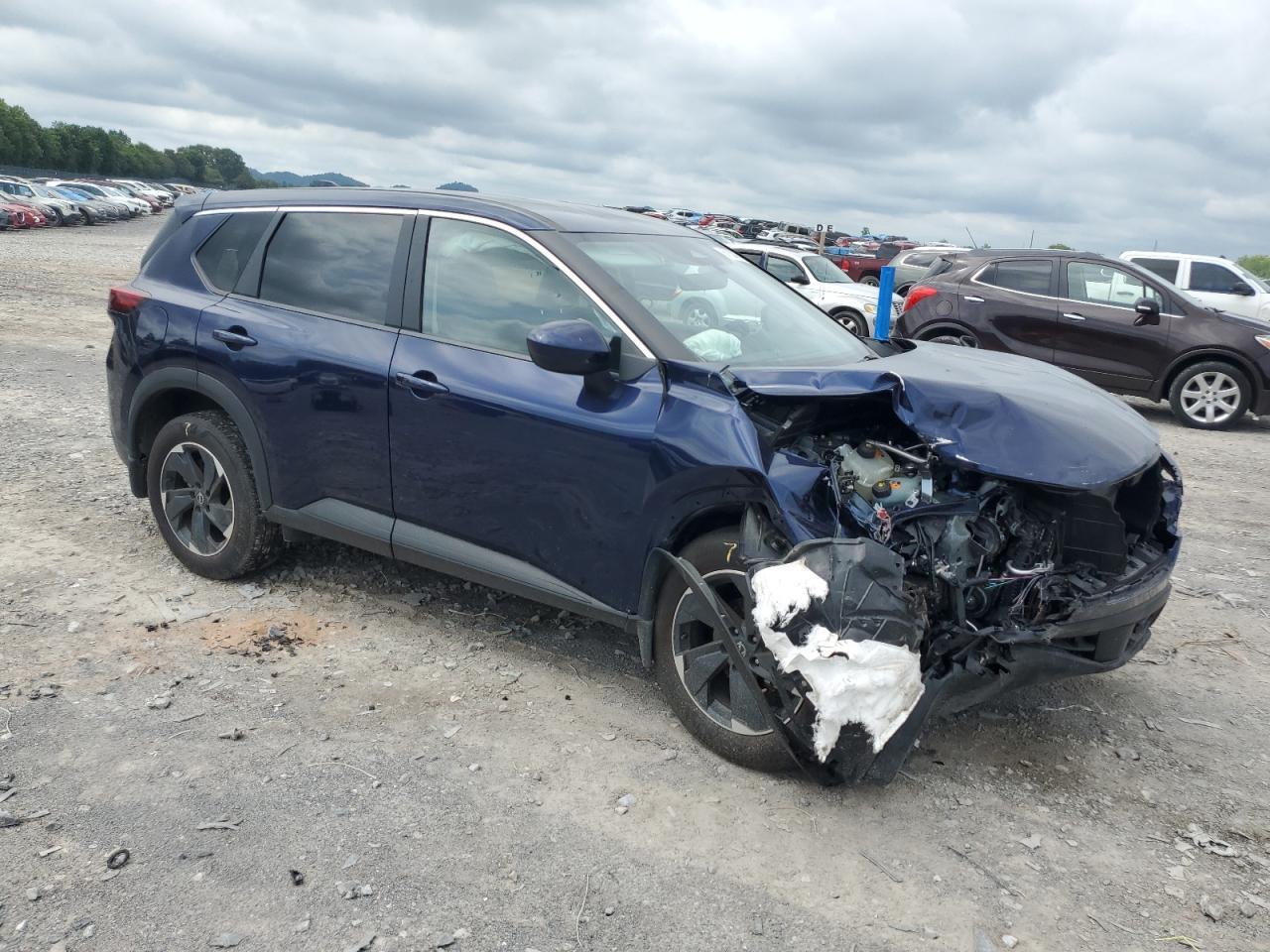 2024 Nissan Rogue Sv - Фото 4