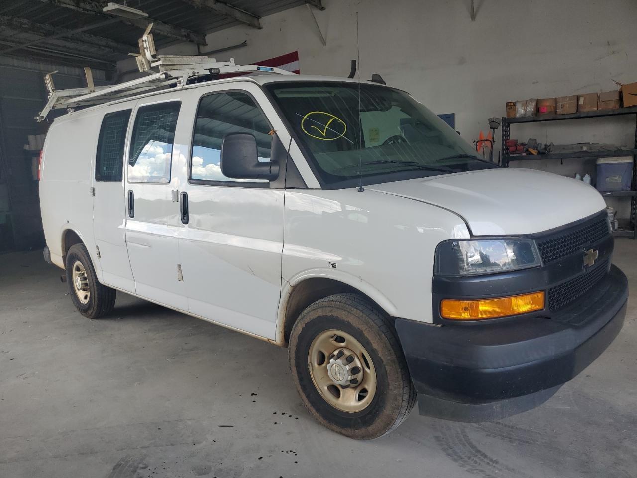 2018 Chevrolet Express G2500 - Фото 4
