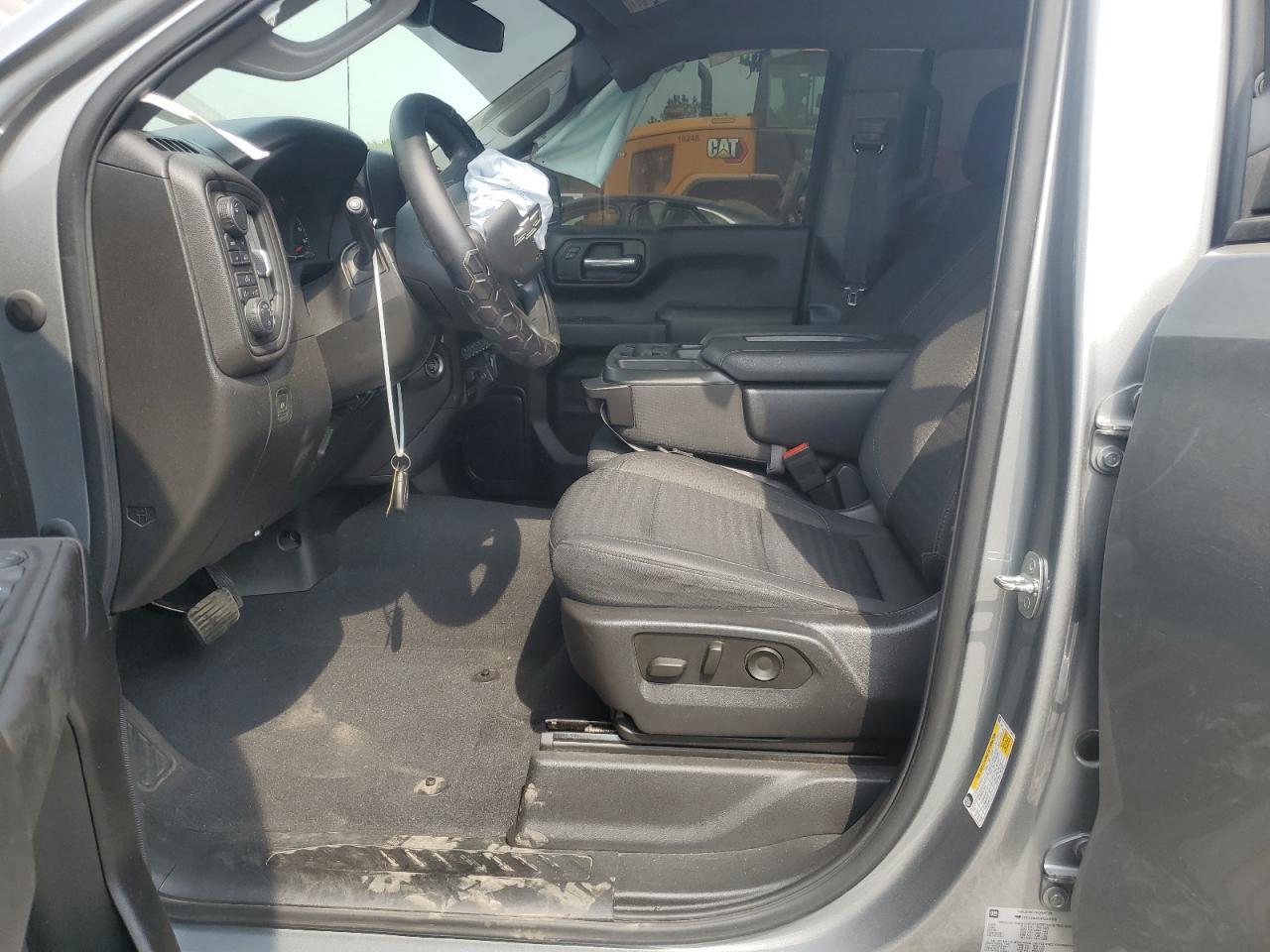 2023 Chevrolet Silverado K1500 Custom - Фото 7