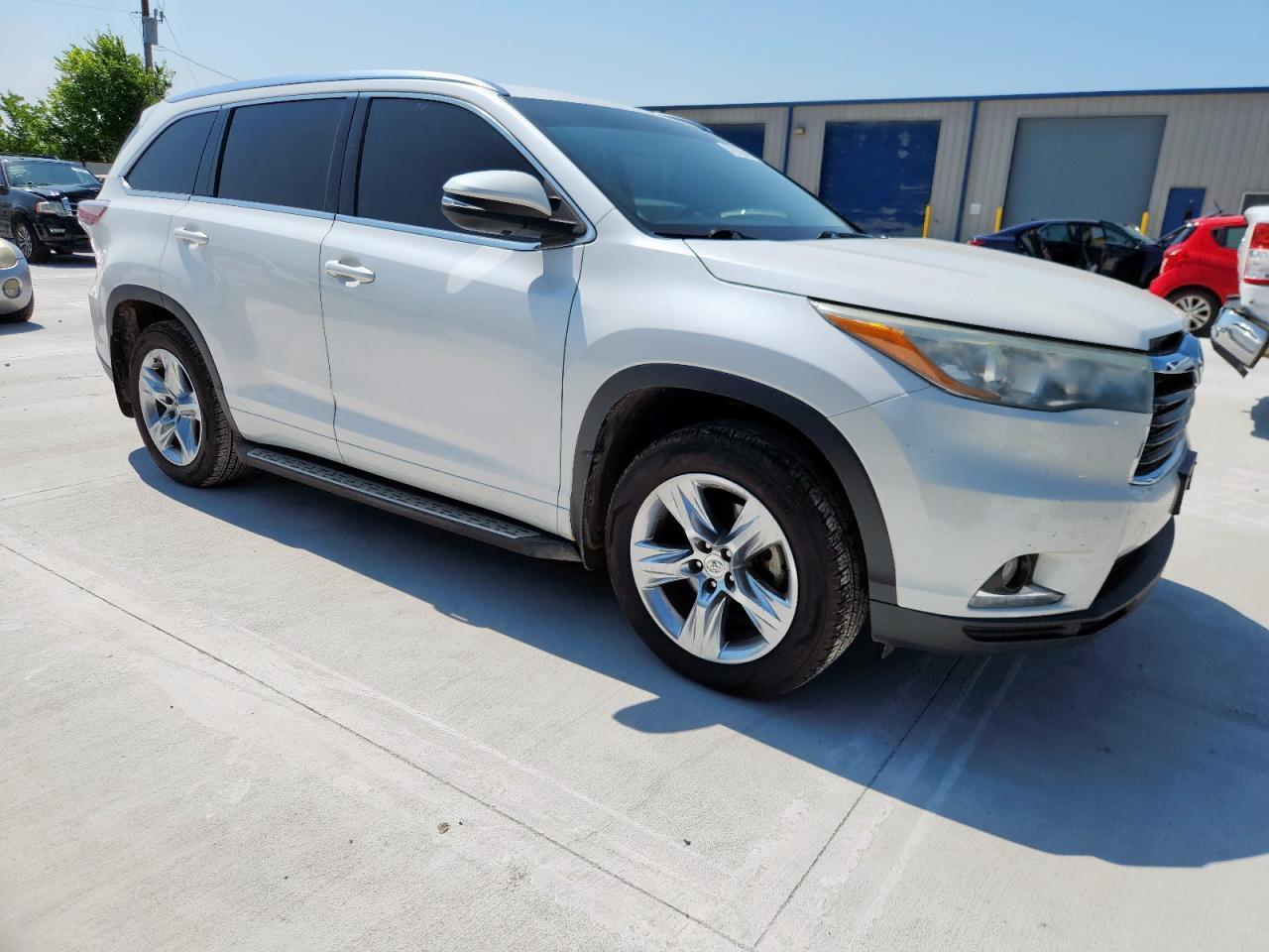 2015 Toyota Highlander Limited - Image 4
