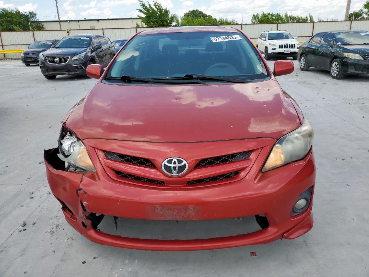 2011 Toyota Corolla Base - Фото 5