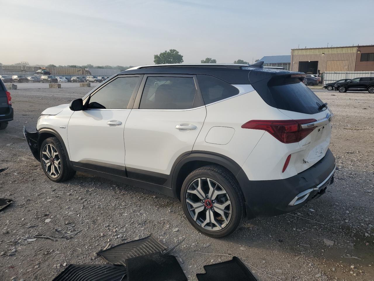 2021 Kia Seltos S - Фото 2