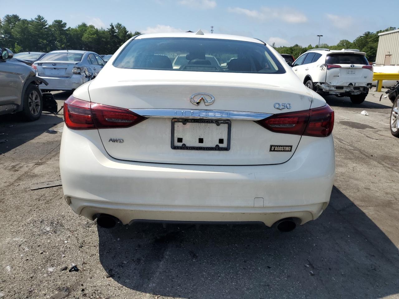 2018 Infiniti Q50 Luxe - Фото 6