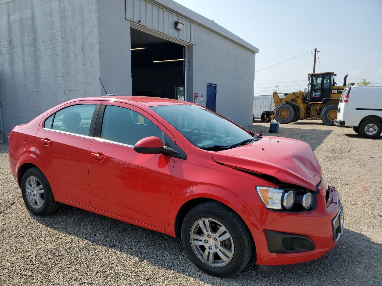 2015 Chevrolet Sonic Lt - Фото 4