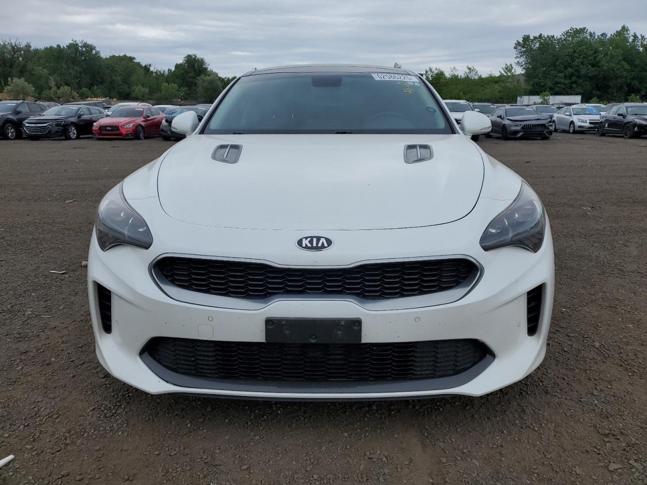 2018 Kia Stinger Premium - Фото 5