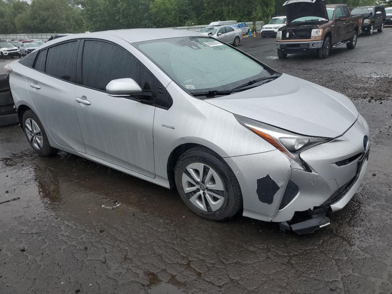 2017 Toyota Prius - Фото 4