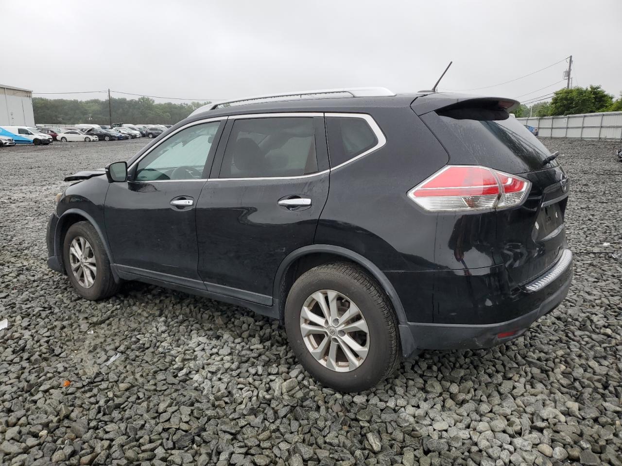 2015 Nissan Rogue S - Фото 2
