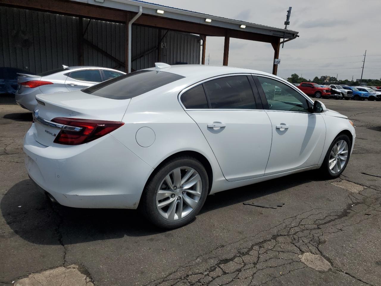 2017 Buick Regal Premium - Фото 3
