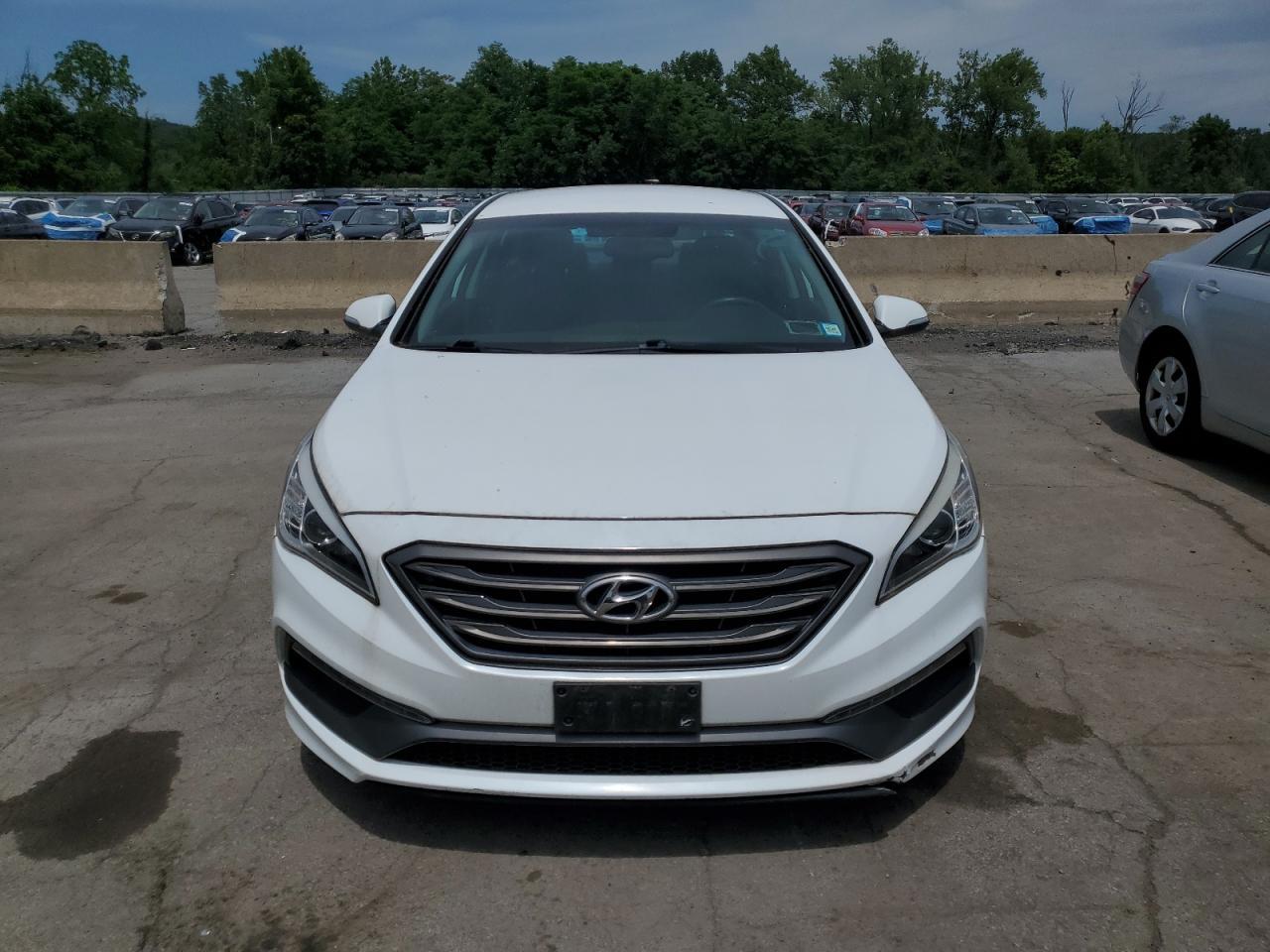 2016 Hyundai Sonata Sport - Image 5
