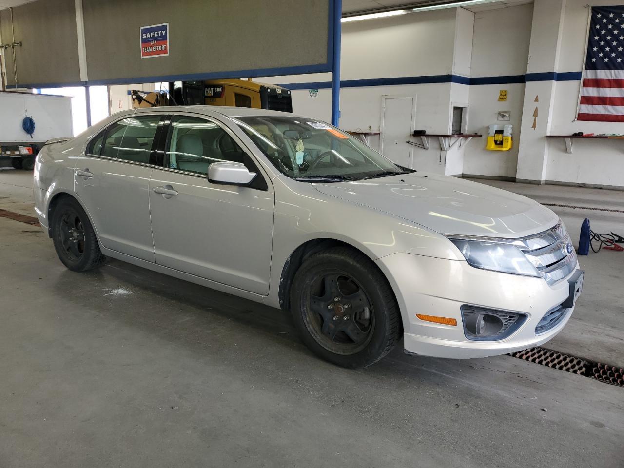 2010 Ford Fusion Se - Фото 4