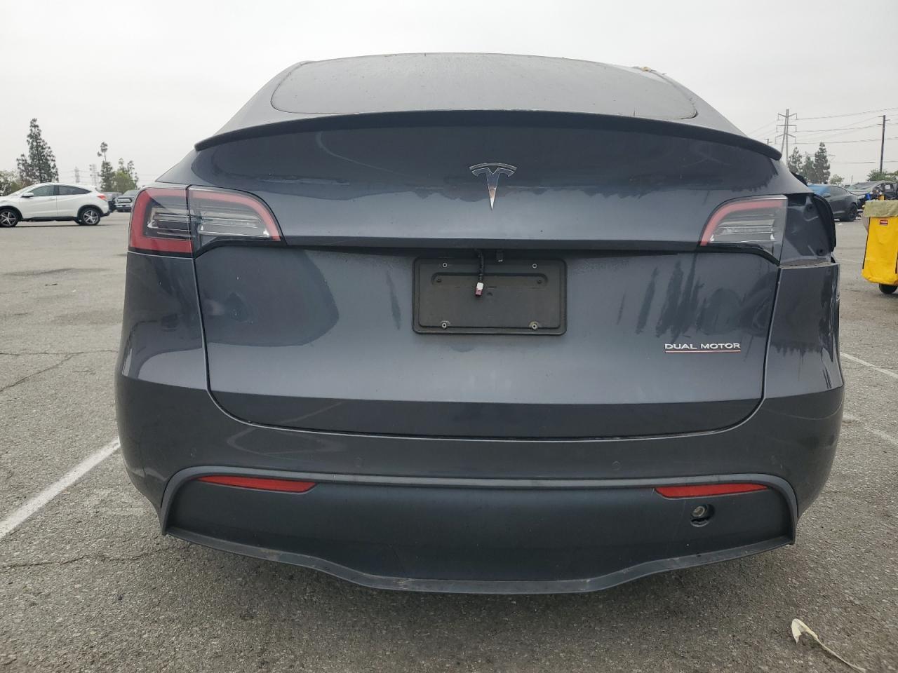 2022 Tesla Model Y - Image 6