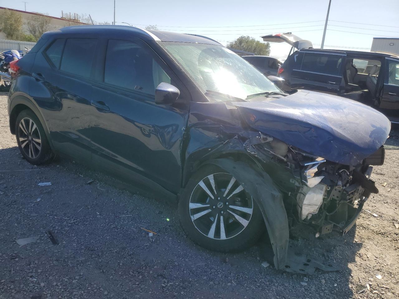 2020 Nissan Kicks Sv - Image 4