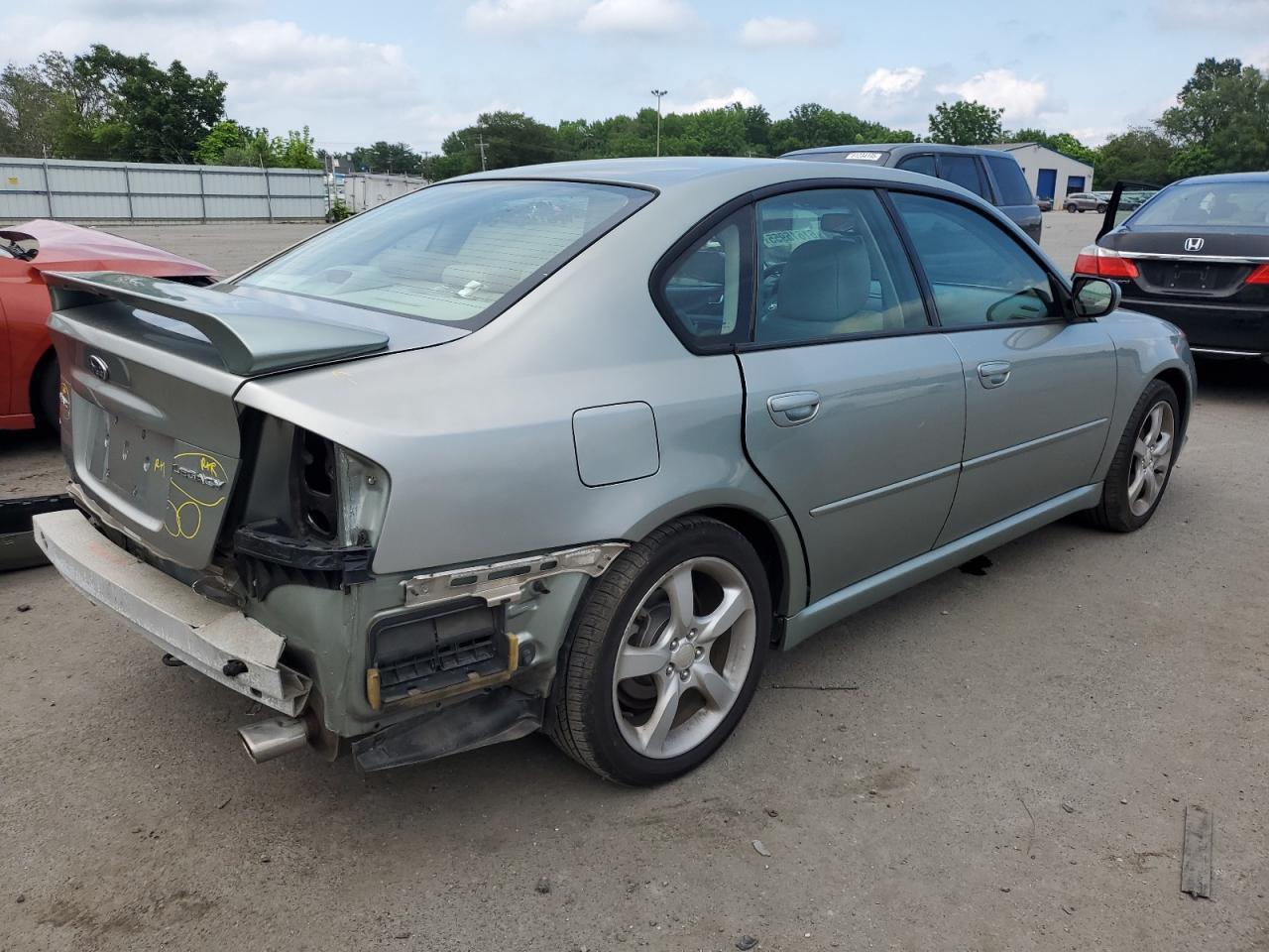2009 Subaru Legacy 2.5I Limited - Image 3