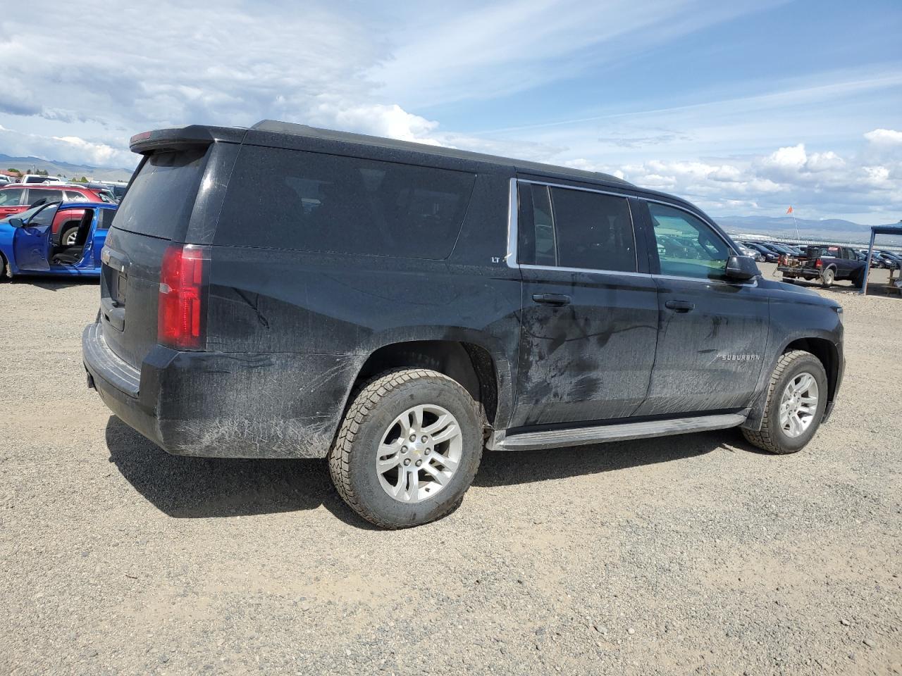 2015 Chevrolet Suburban K1500 Lt - Image 3