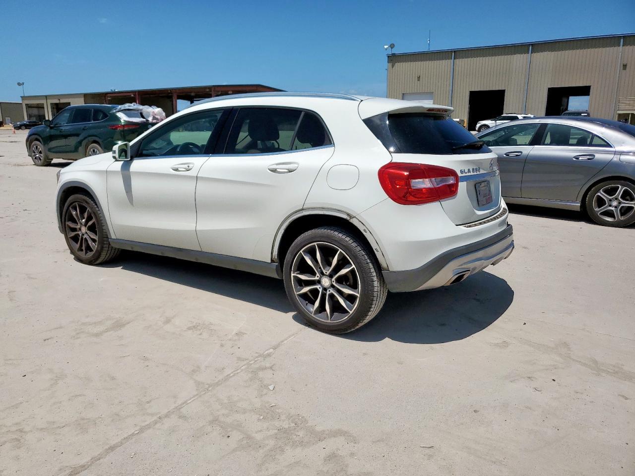 2021 Mercedes-Benz Gla 250 - Image 2