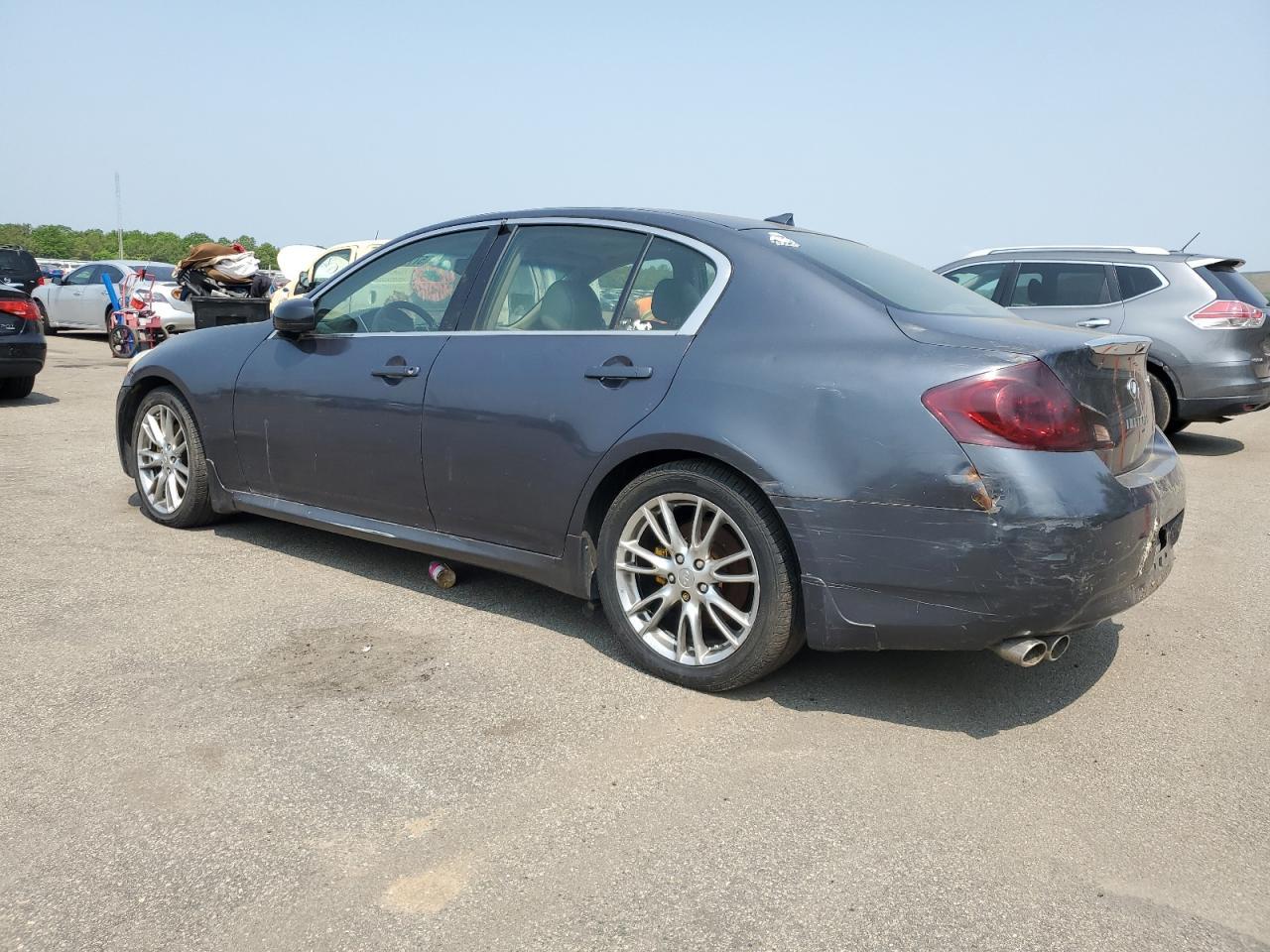 2008 Infiniti G35 - Image 2
