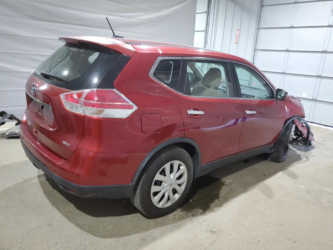 2015 Nissan Rogue S - Фото 3