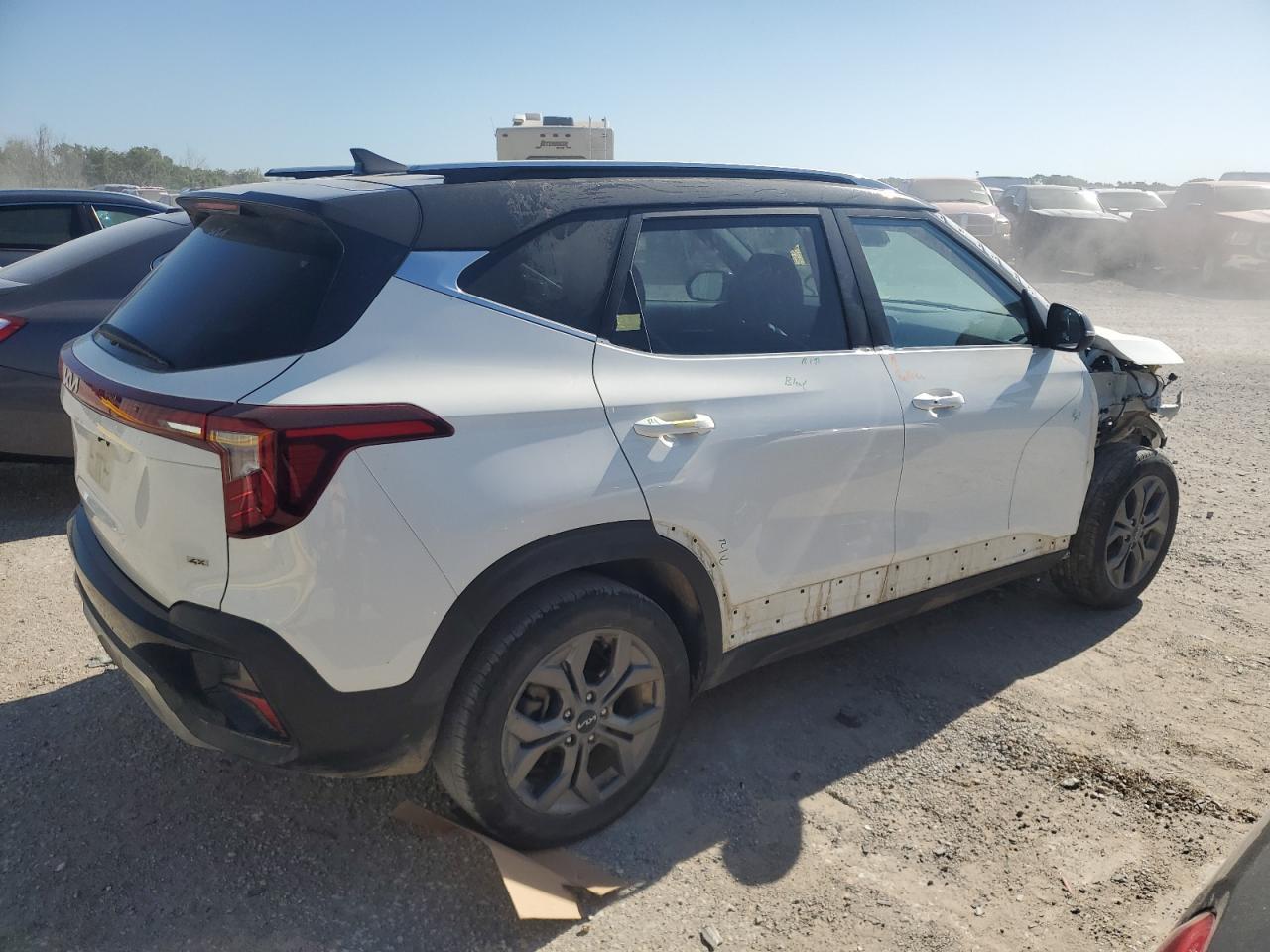 2024 Kia Seltos S - Фото 3