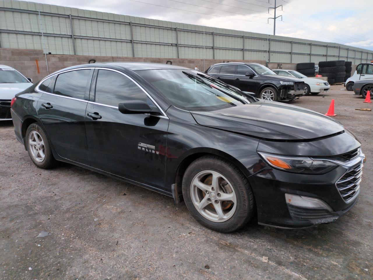 2019 Chevrolet Malibu Ls - Image 4