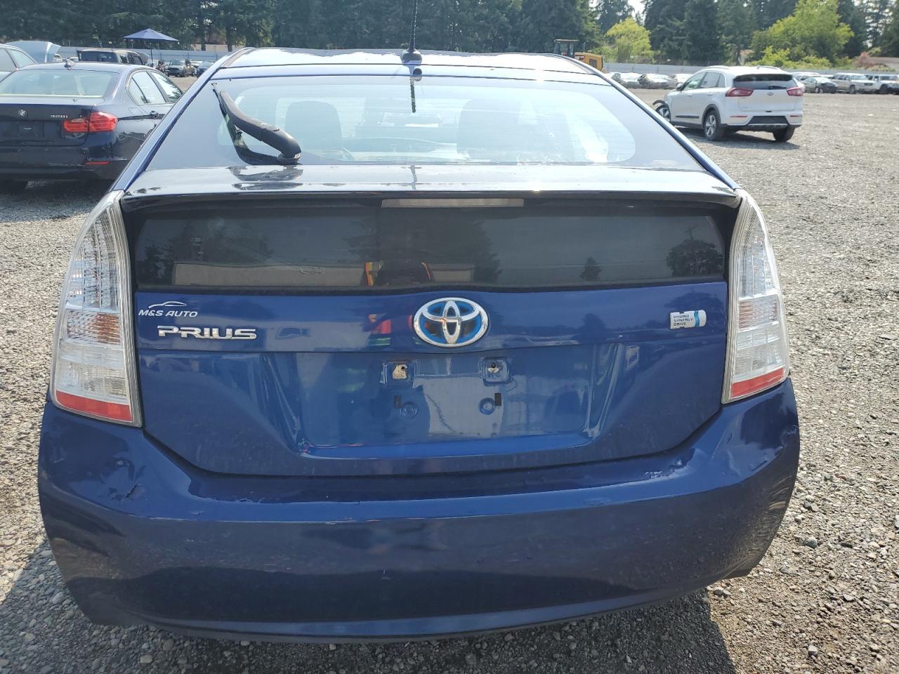 2010 Toyota Prius - Image 6