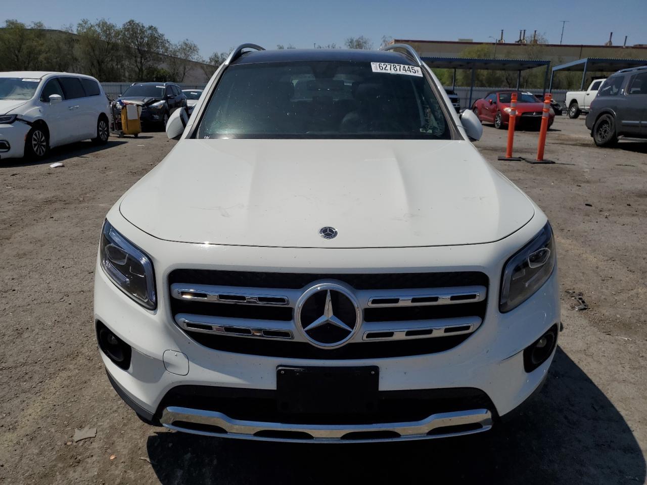 2022 Mercedes-Benz Glb 250 - Фото 5