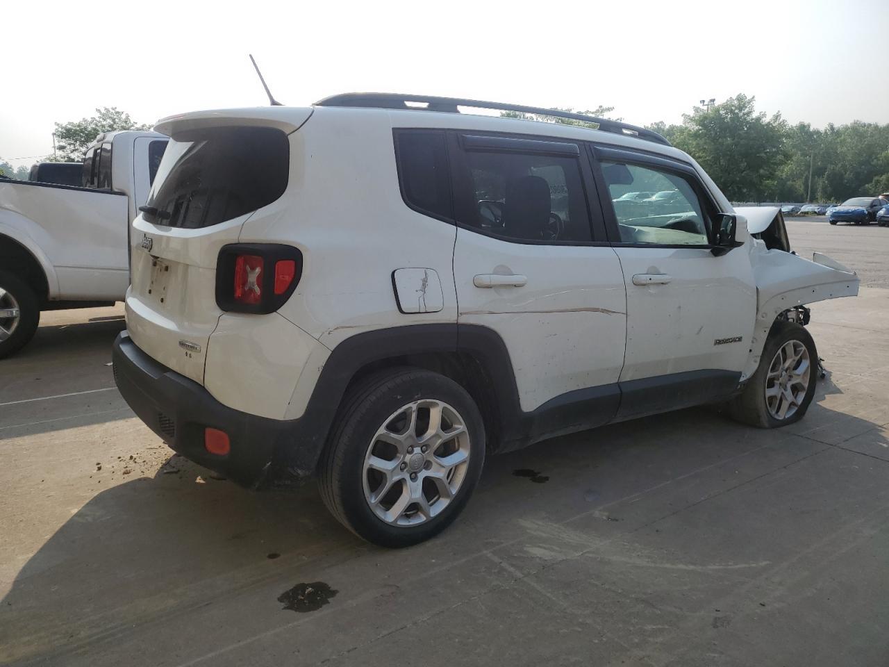 2017 Jeep Renegade Latitude - Фото 3